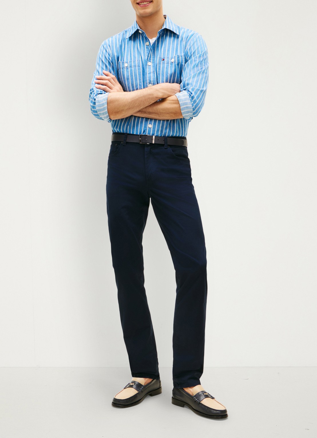 Tommy Hilfiger Straight fit chino met paspelzakken - voorkant 4 donkerblauw