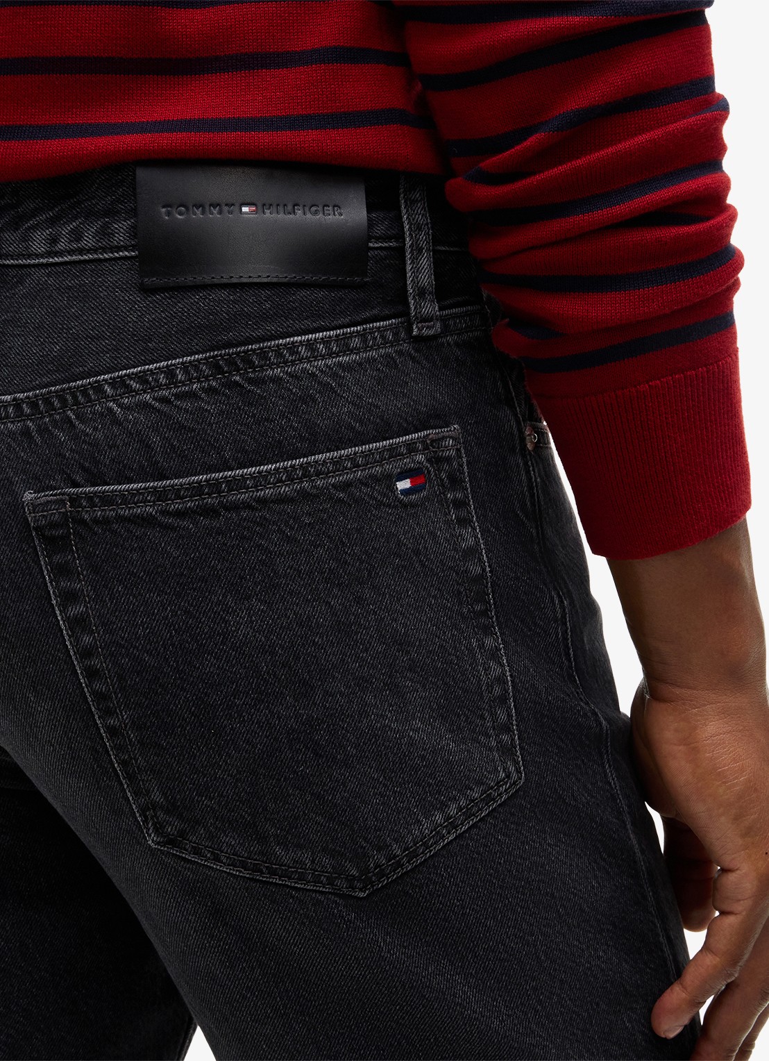 Tommy Hilfiger Straight fit jeans met donkere wassing - detail 4 zwart