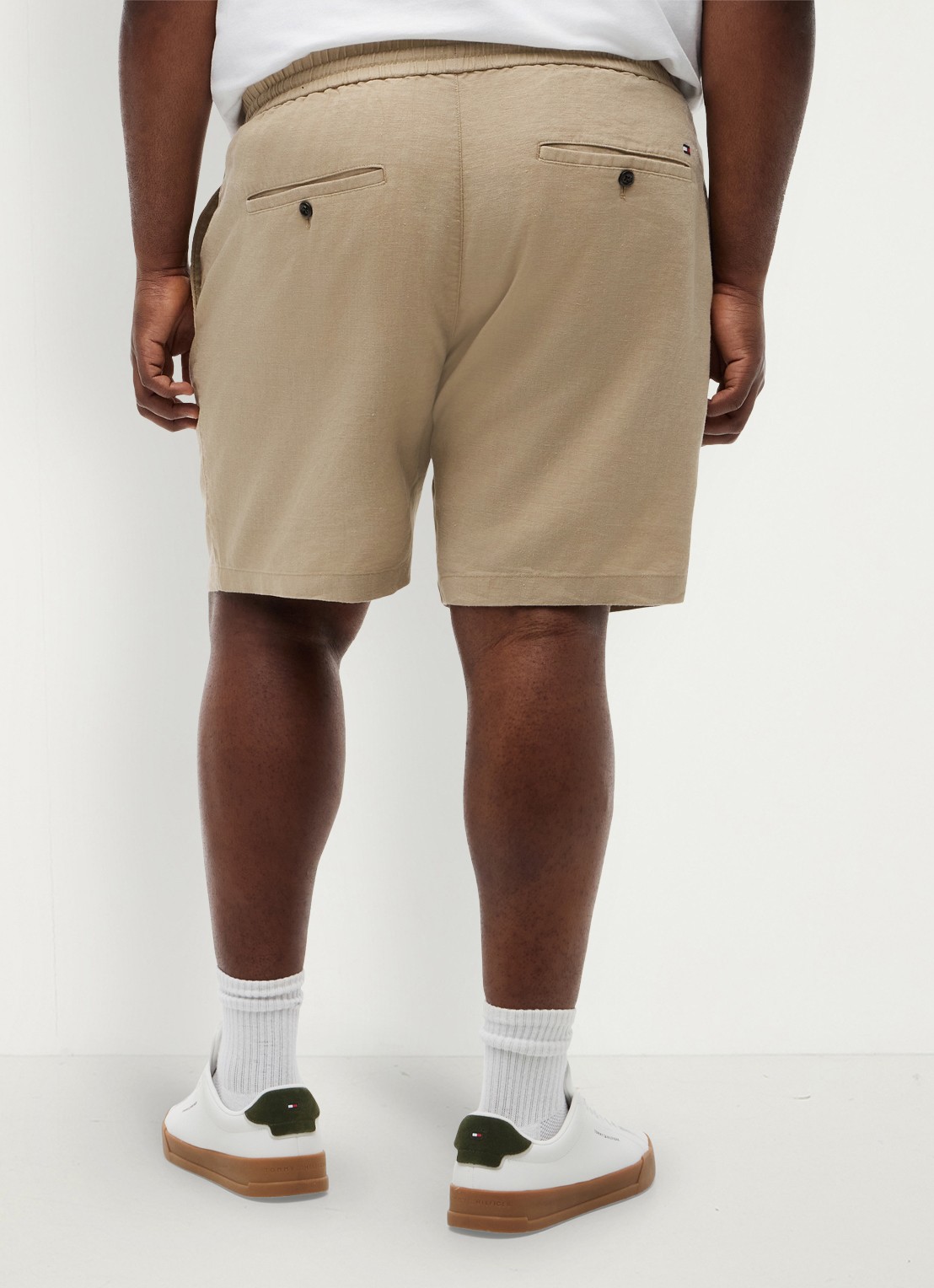 Tommy Hilfiger Straight fit korte broek in linnenblend - achterkant 5 beige