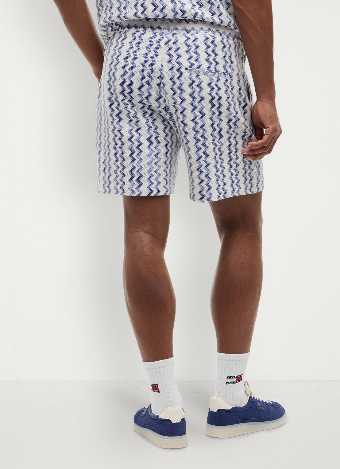 Tommy Hilfiger Straight fit korte broek met grafische print - achterkant 5 blauw
