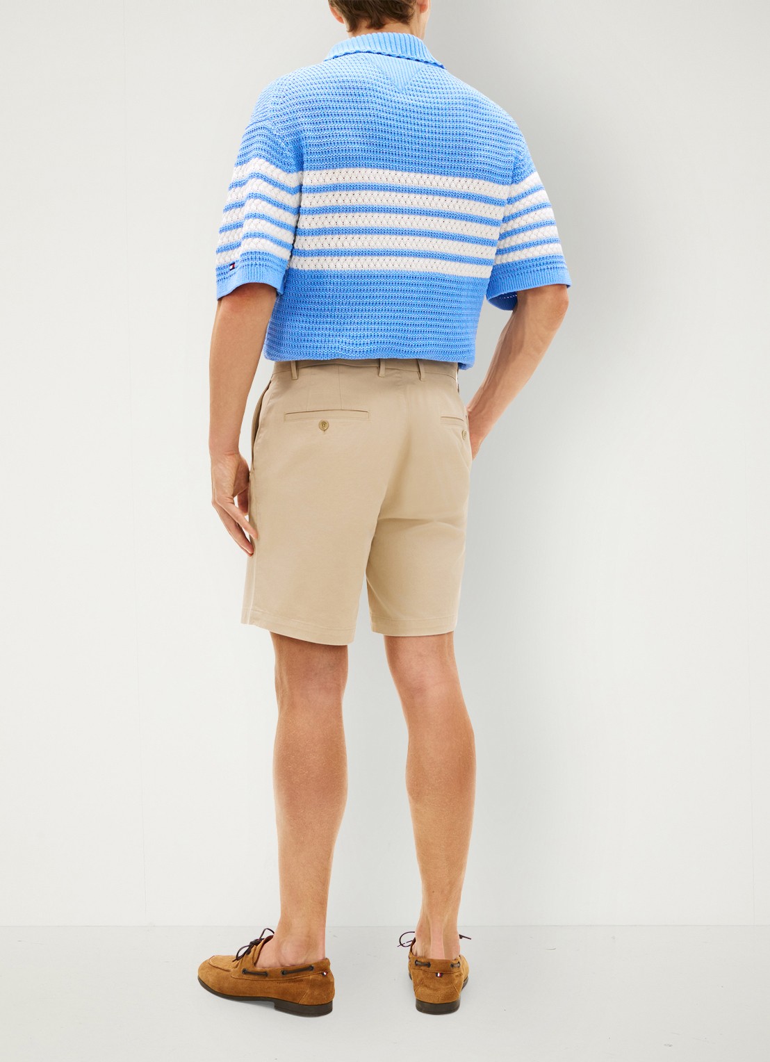 Tommy Hilfiger Straight fit korte chino in katoenblend - achterkant 5 beige