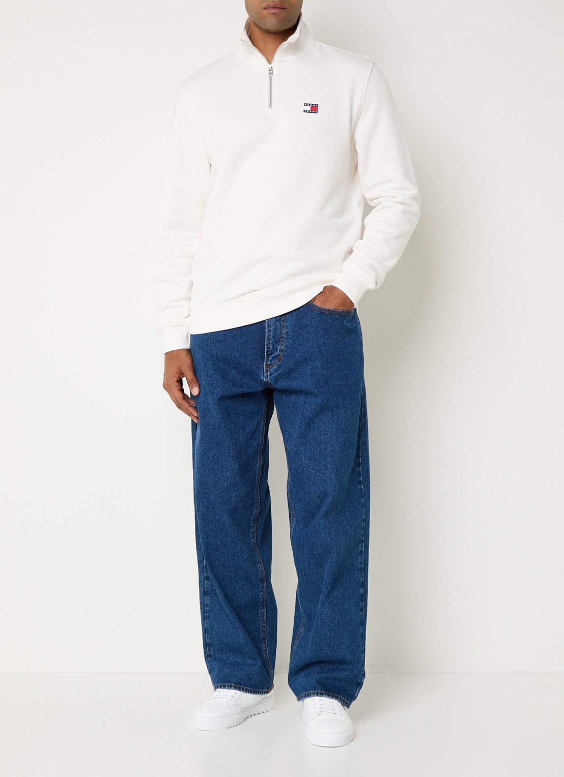 Tommy Hilfiger Sweater met halve rits en logo - voorkant 3 wit