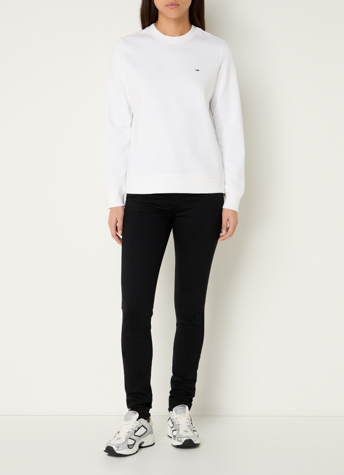 Tommy Hilfiger Sweater met logoborduring - voorkant 3 wit
