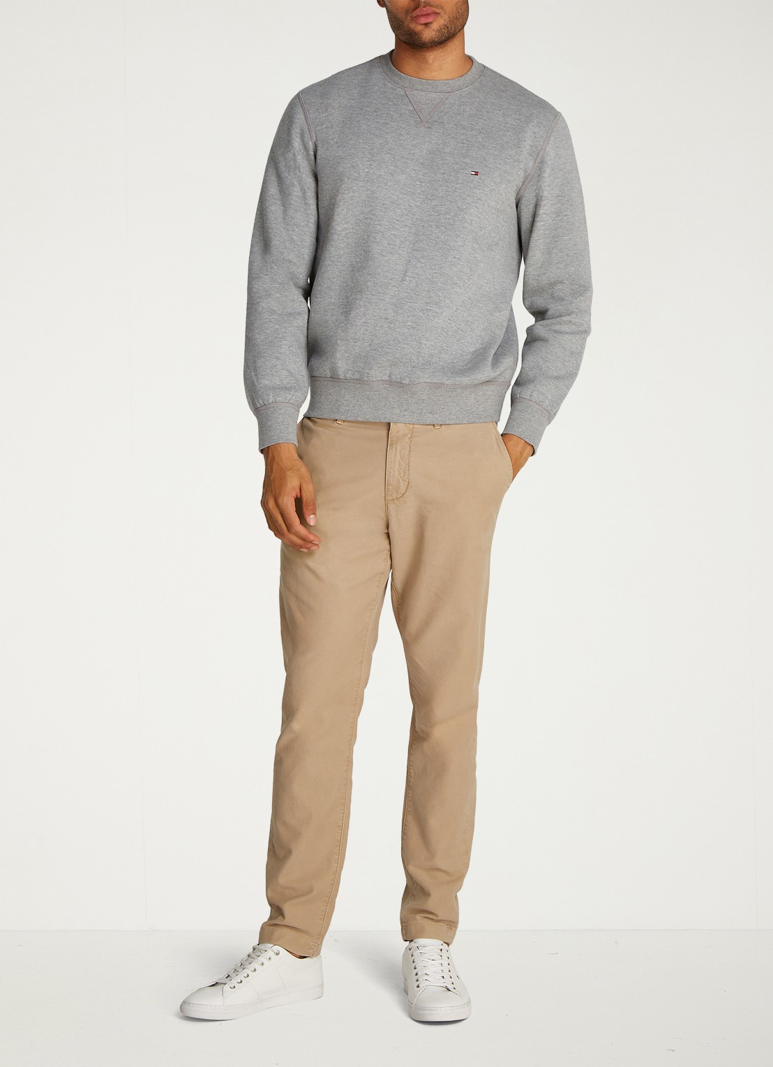 Tommy Hilfiger Sweater met logoborduring - voorkant 2 grijsmele