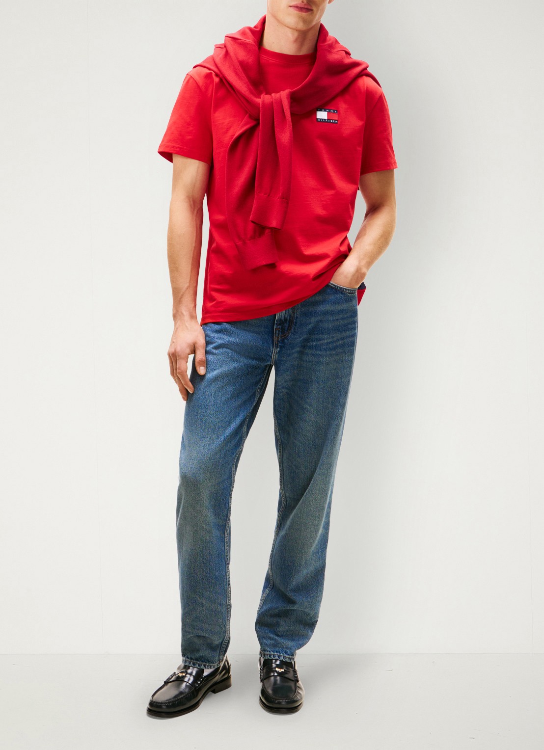 Tommy Hilfiger T-shirt met logo- en backprint - voorkant 7 rood