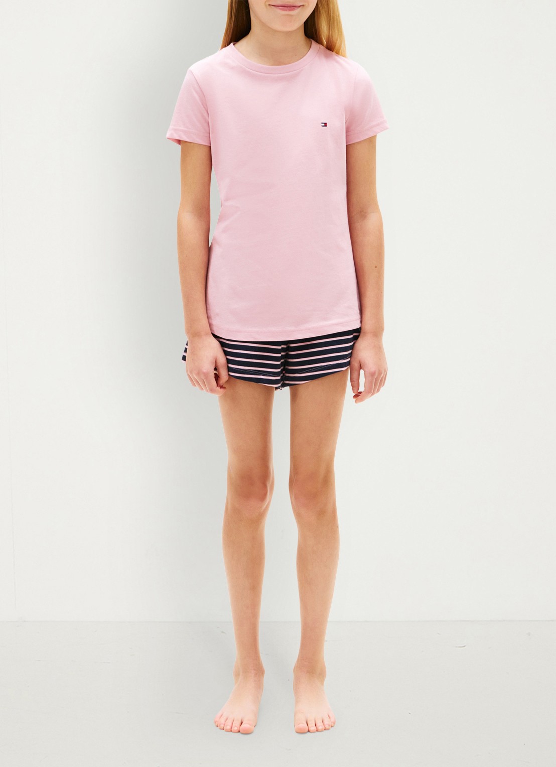 Tommy Hilfiger T-shirt met logo in 2-pack - voorkant fuchsia