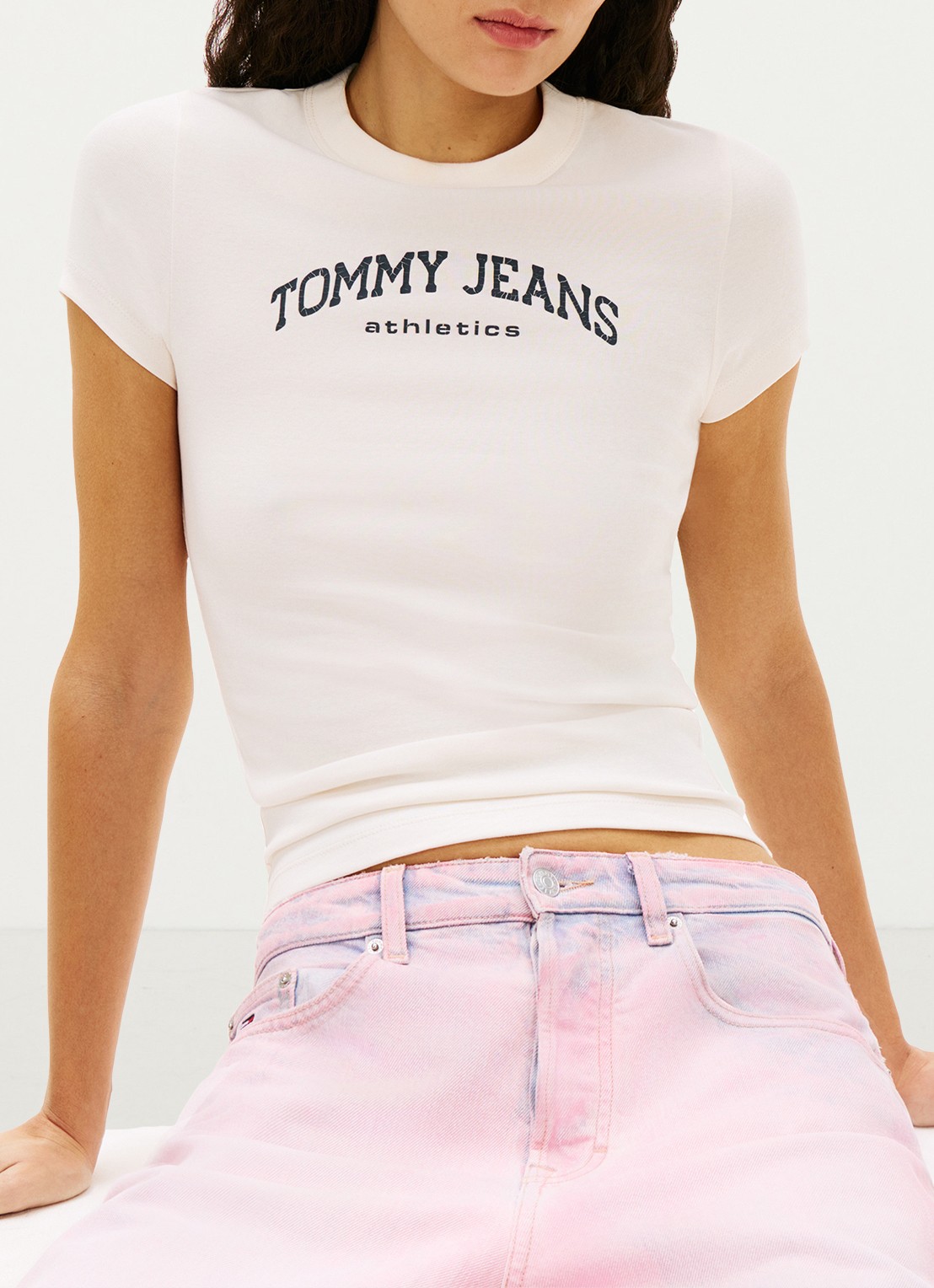 Tommy Hilfiger T-shirt met logo - detail 2 gebroken wit