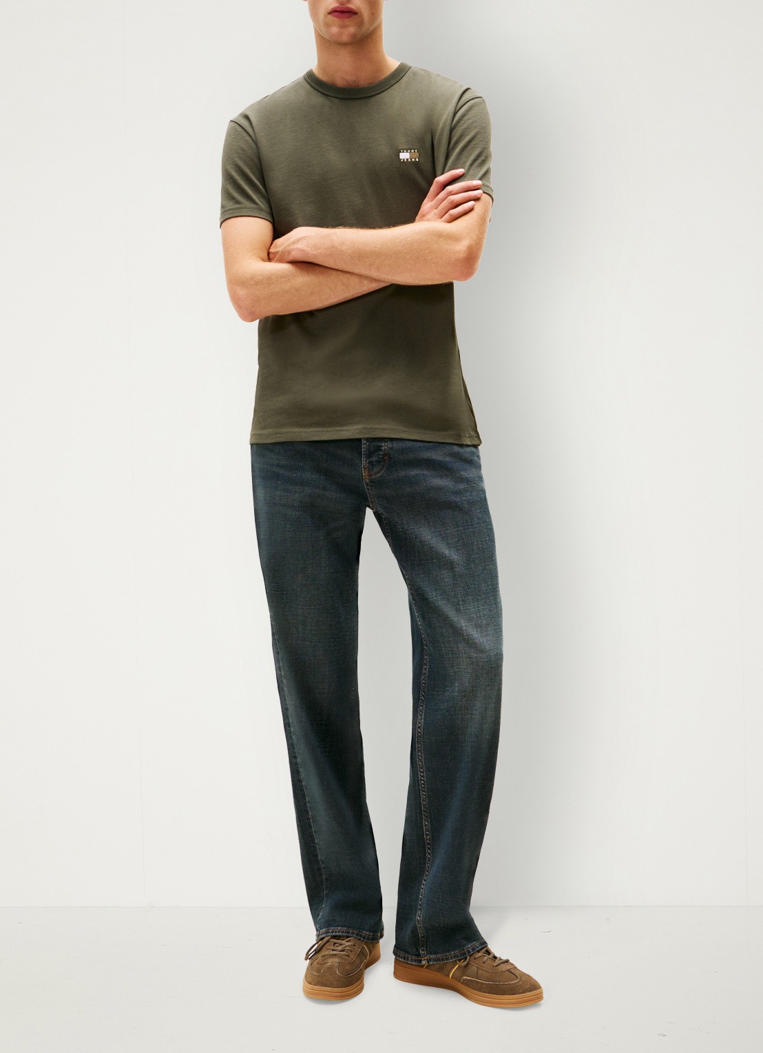 Tommy Hilfiger T-shirt met logo - voorkant 3 mosgroen