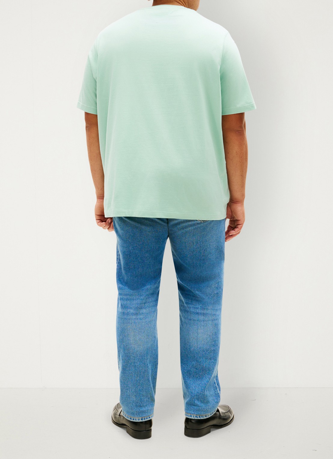 Tommy Hilfiger T-shirt met logo - achterkant 5 mint