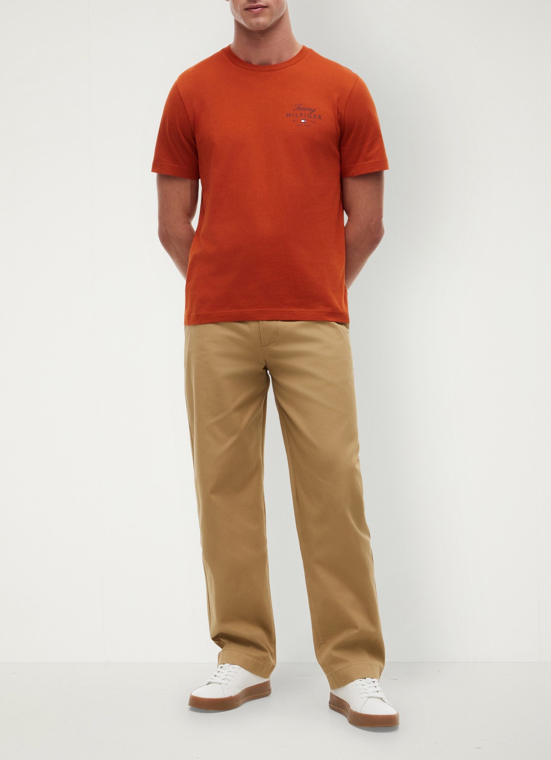 Tommy Hilfiger T-shirt met logo - voorkant 4 orange