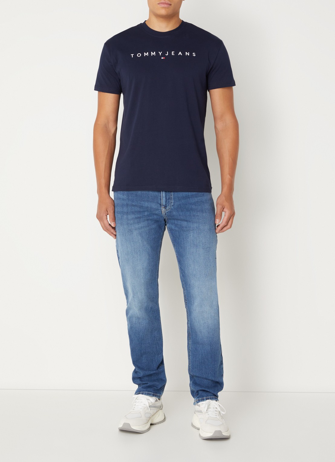 Tommy Hilfiger T-shirt met logoborduring - voorkant 2 donkerblauw