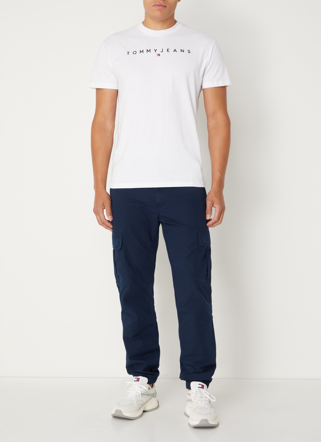 Tommy Hilfiger T-shirt met logoborduring - voorkant 3 wit