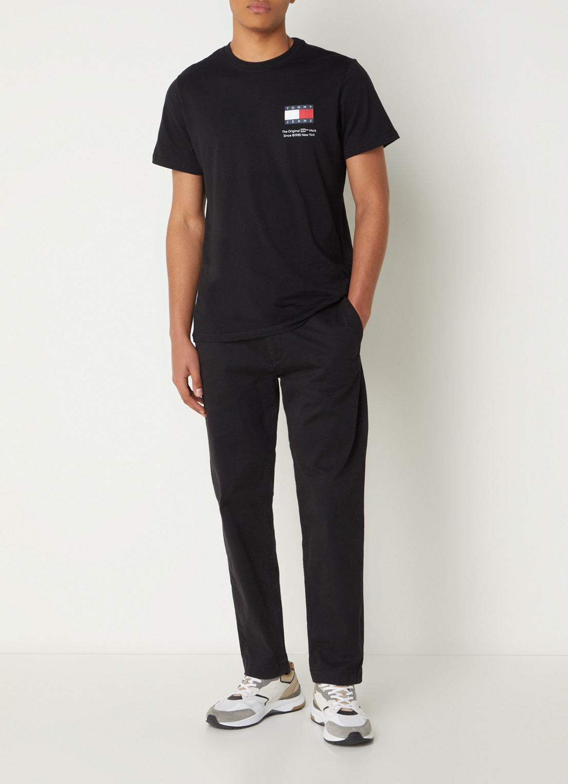 Tommy Hilfiger T-shirt met logoprint - voorkant 3 zwart