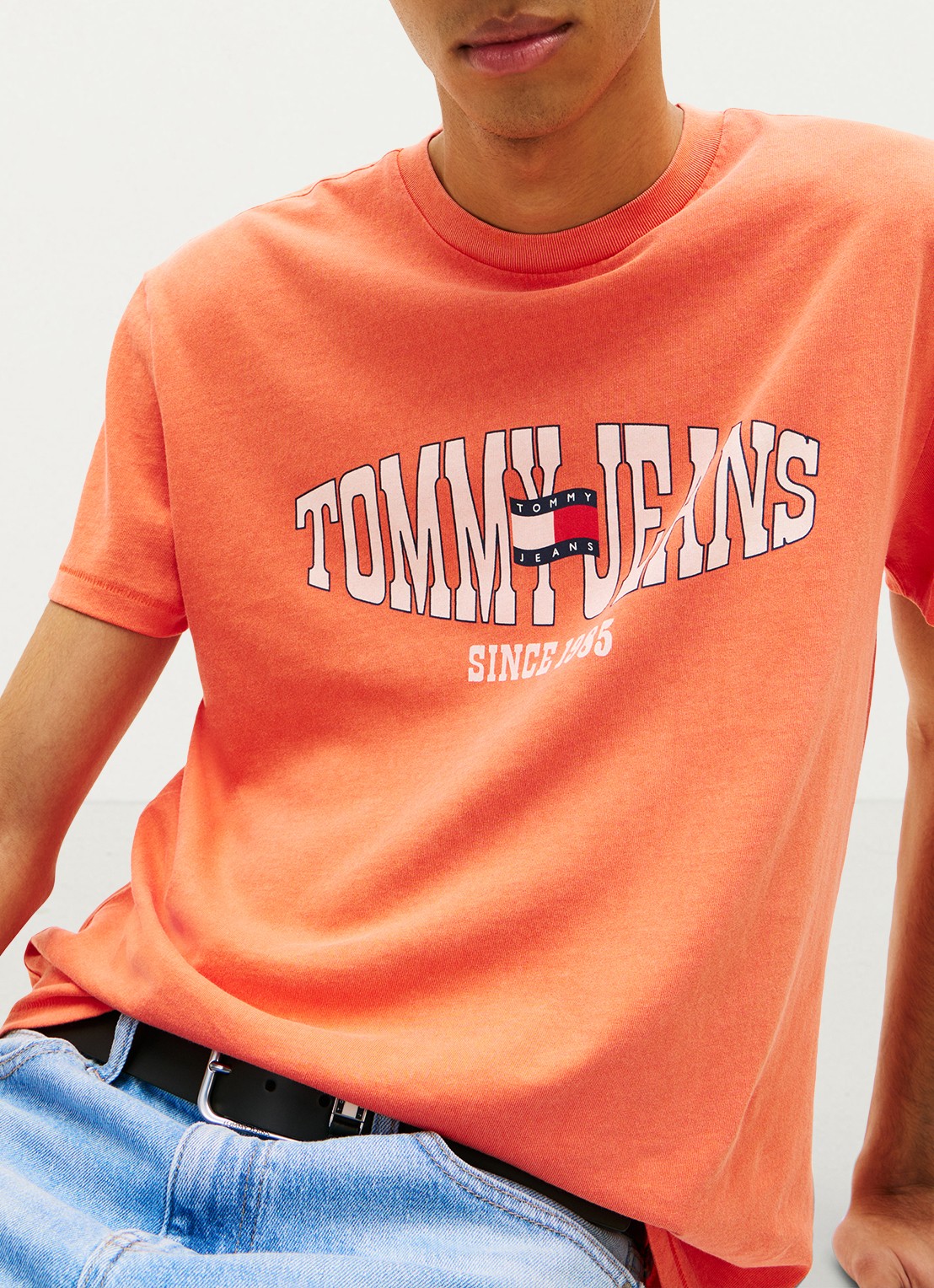 Tommy Hilfiger T-shirt met logoprint - detail 2 koraalrood