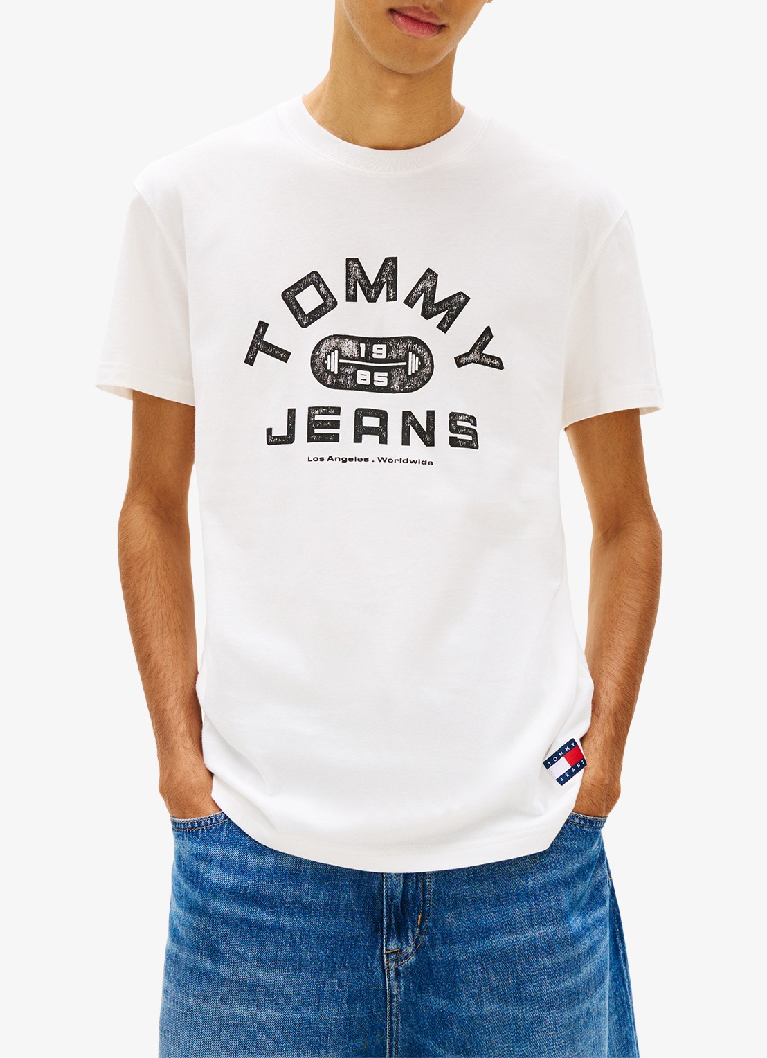 Tommy Hilfiger T-shirt met logoprint - detail 2 wit