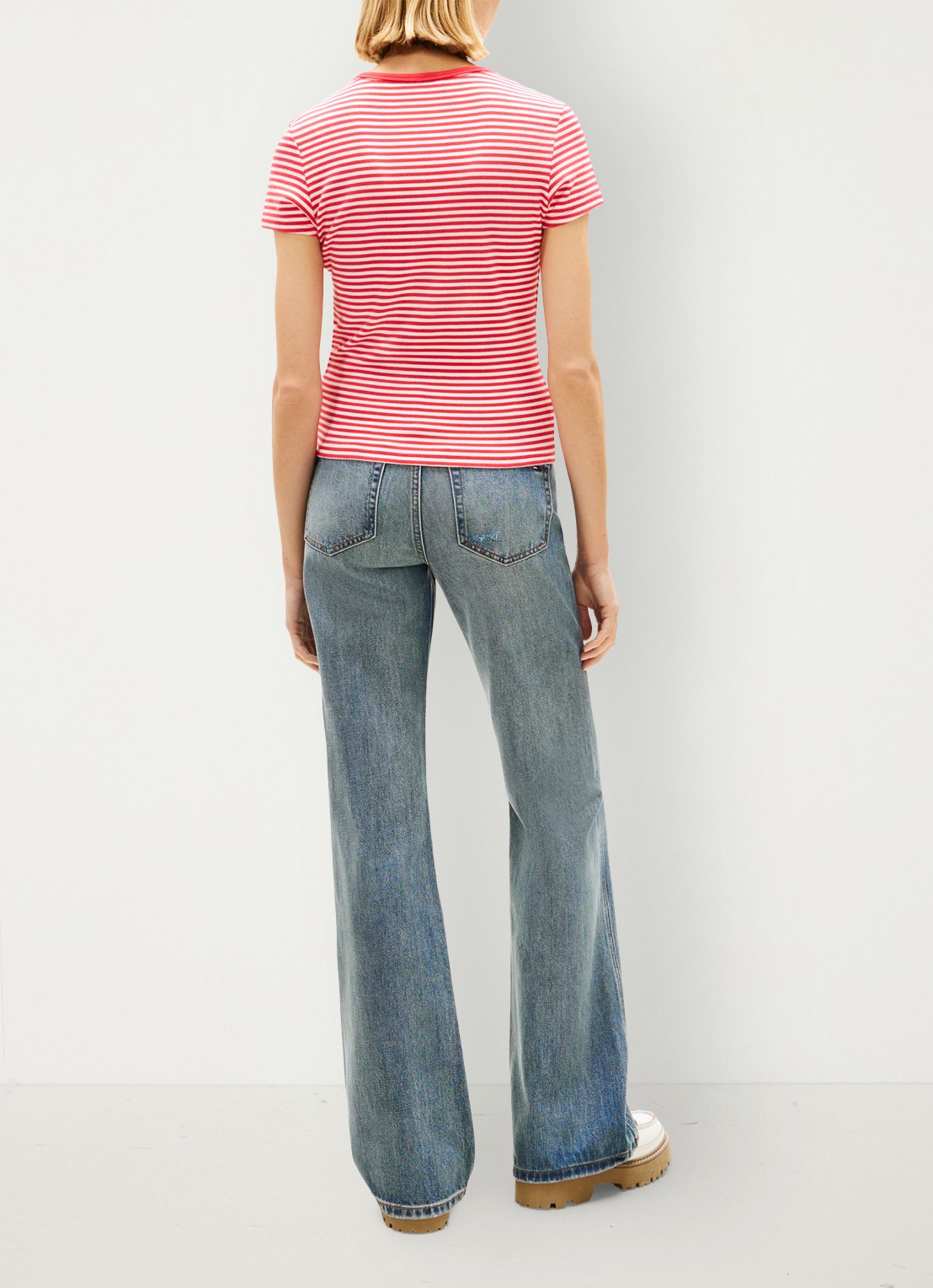 Tommy Hilfiger T-shirt met ribstructuur en logoborduring - achterkant rood