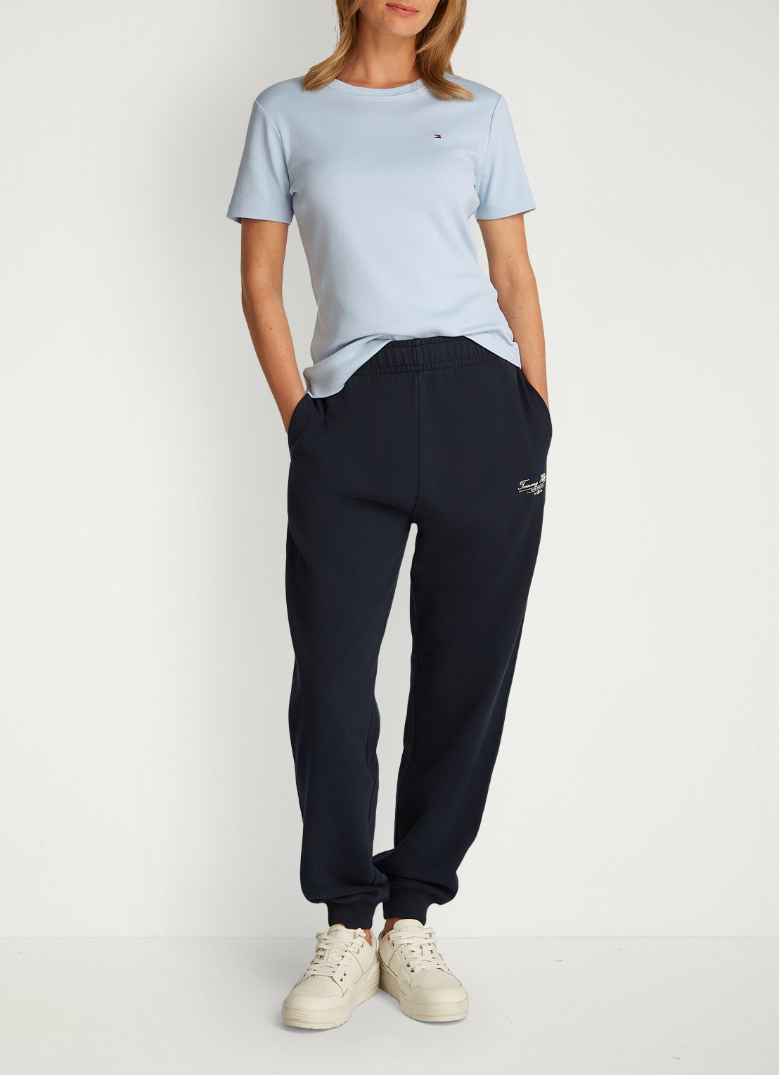 Tommy Hilfiger T-shirt met streepprint - voorkant 5 breezy blue / lichtblauw