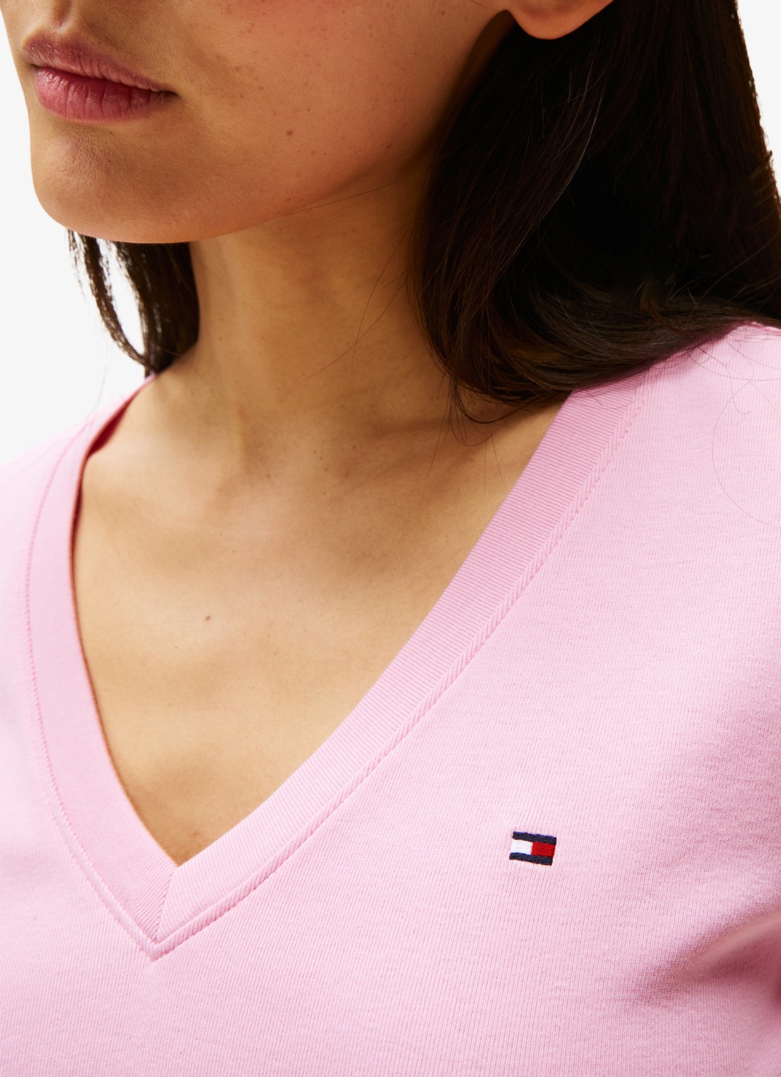 Tommy Hilfiger T-shirt met V-hals - detail 6 classic pink-tol / lichtroze