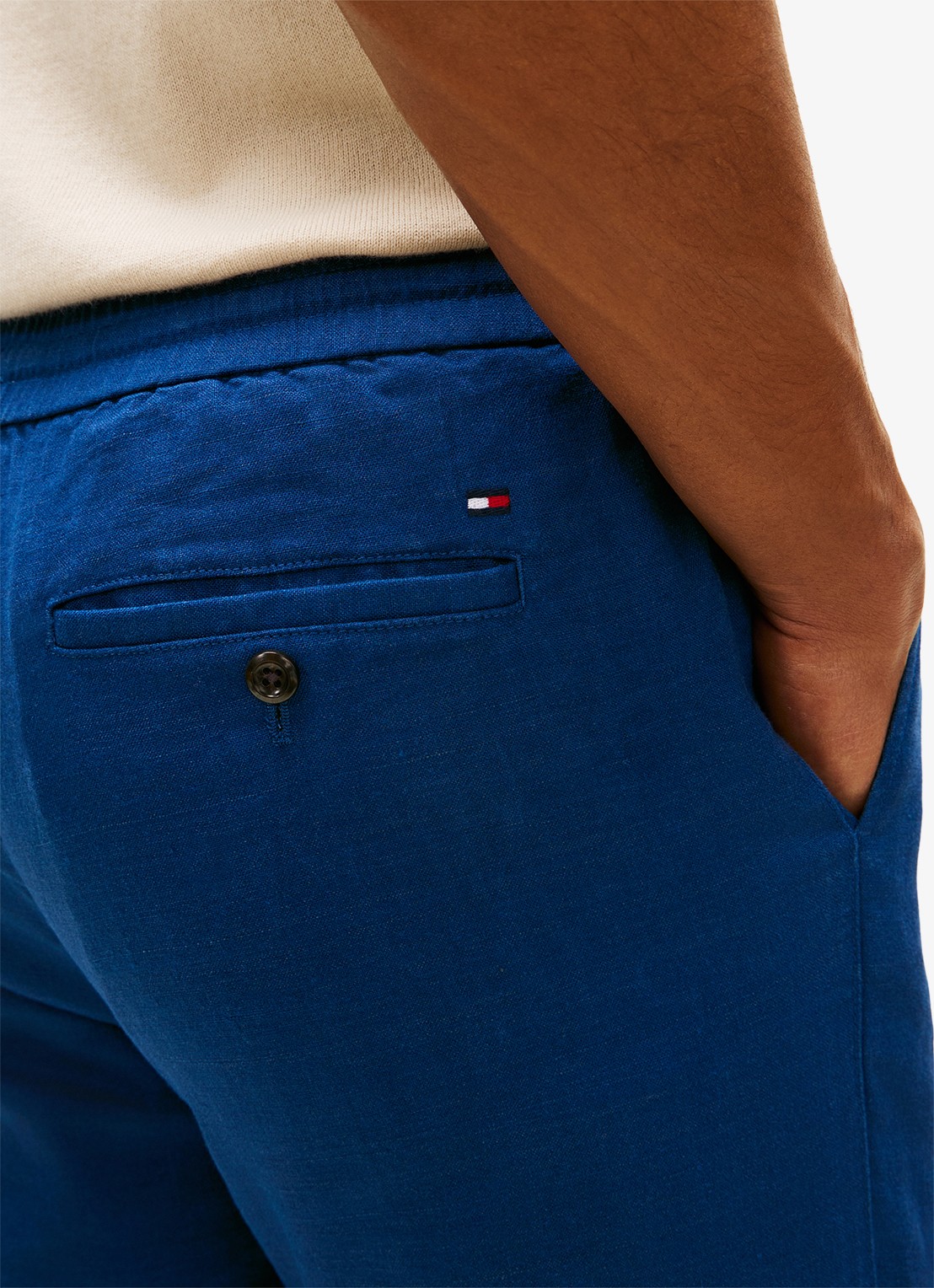 Tommy Hilfiger Tapered fit chino in linnenblend - detail 3 denim