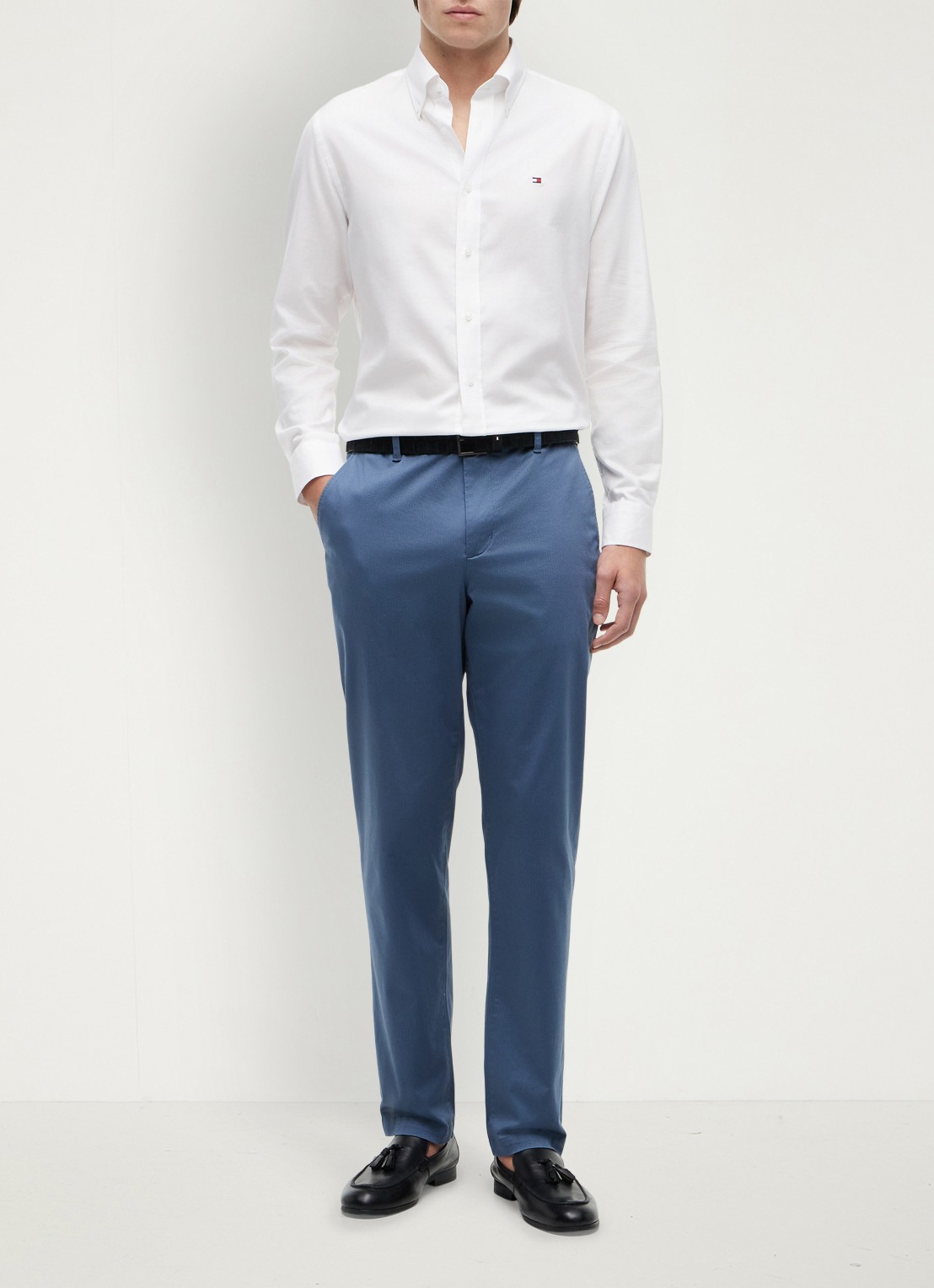 Tommy Hilfiger Tapered fit pantalon met steekzakken - voorkant 4 aegean sea-dbz / blauw