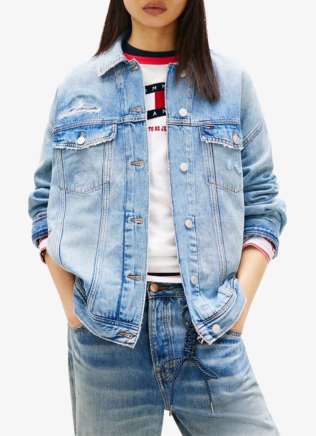 Tommy Hilfiger Trucker spijkerjas met steekzakken - detail 2 lichtblauw