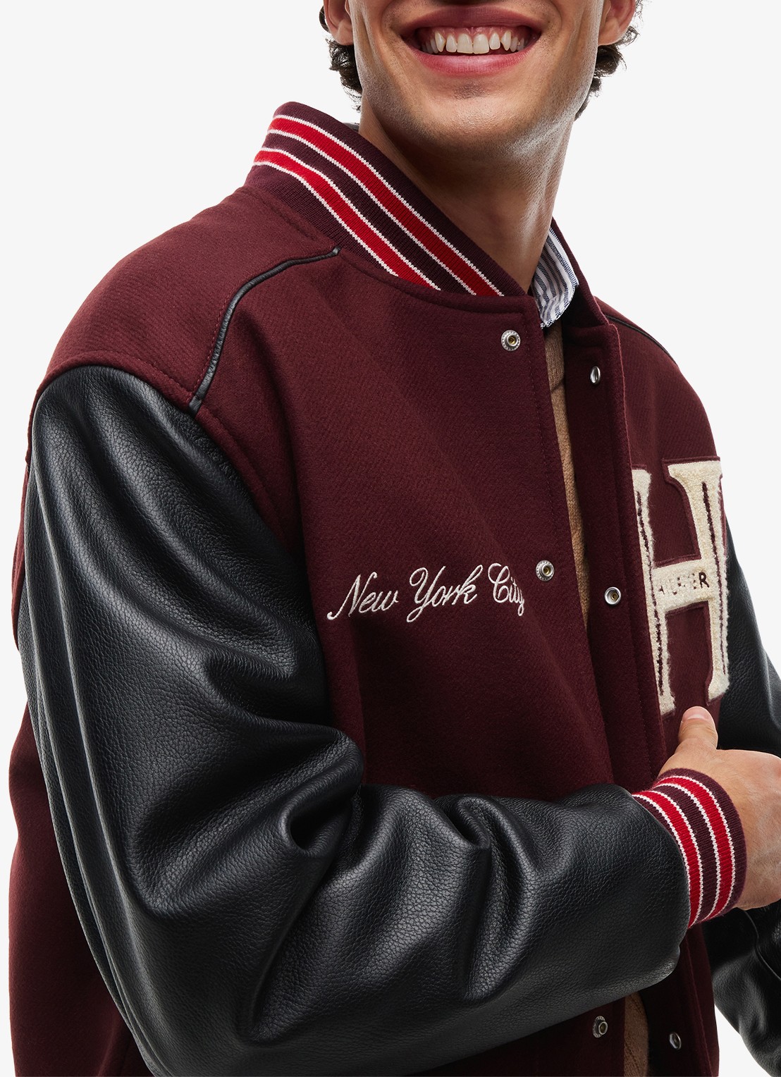 Tommy Hilfiger Varsity baseball jack in kasjmierblend  - detail 2 bordeauxrood