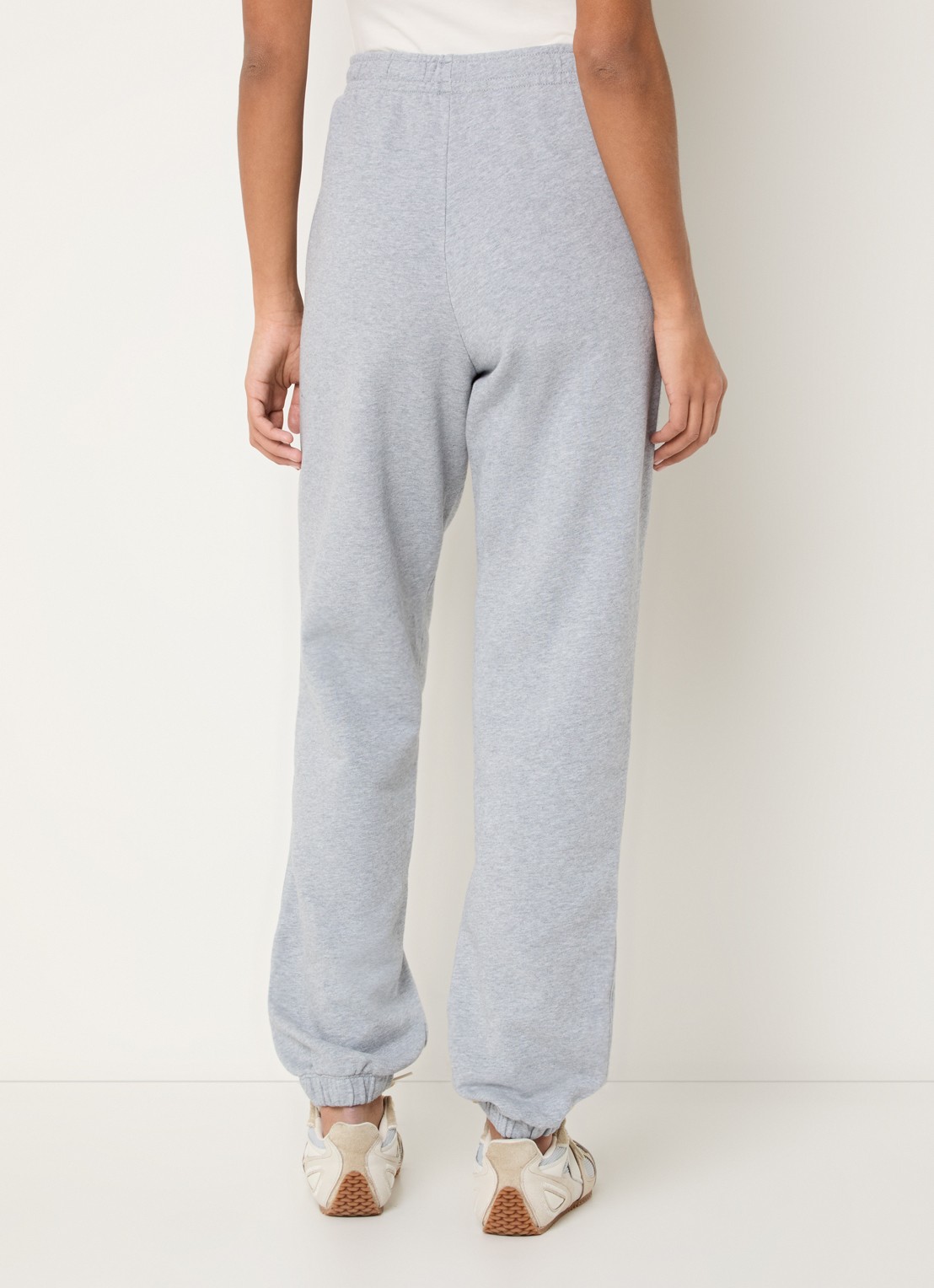 Tommy Hilfiger Varsity tapered fit joggingbroek met logo - achterkant lichtgrijs