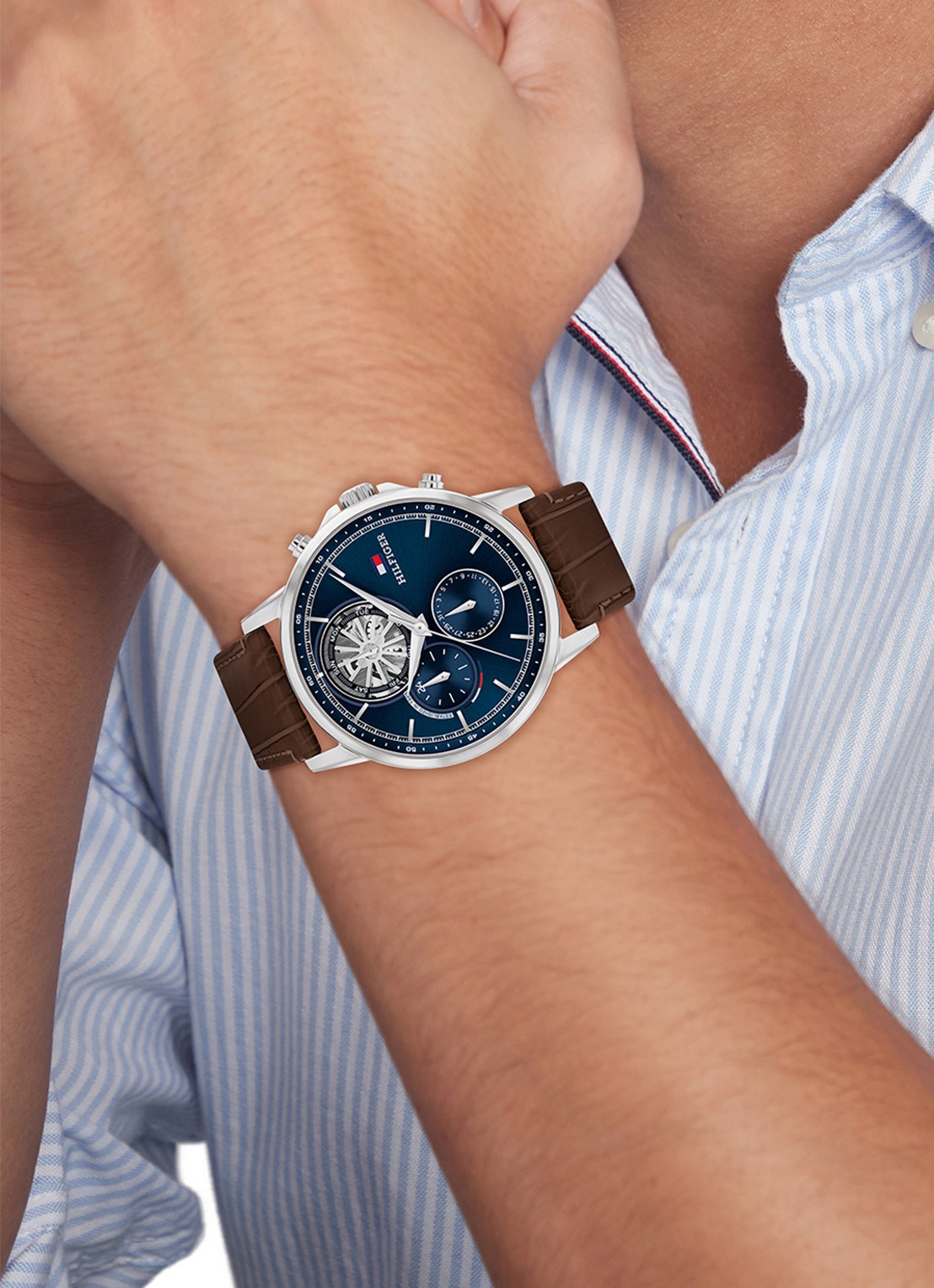 Tommy Hilfiger Wesley horloge TH17910629 - voorkant 2 bruin