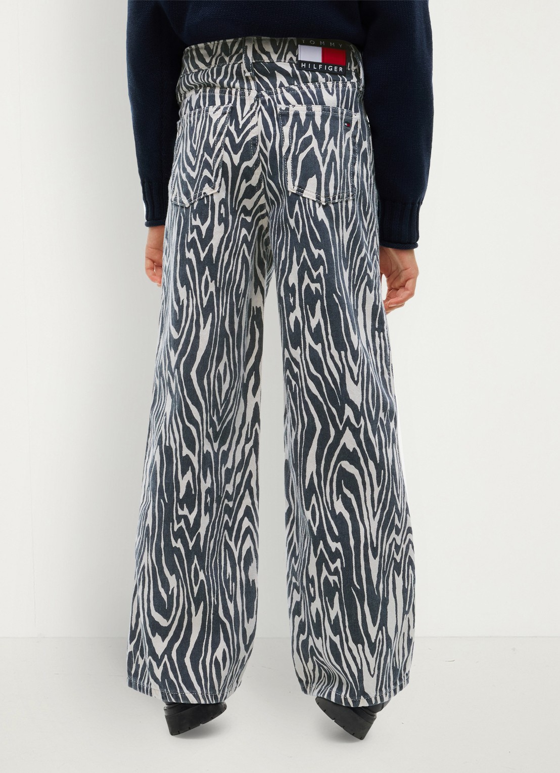 Tommy Hilfiger Wide leg jeans met zebraprint - achterkant multicolor