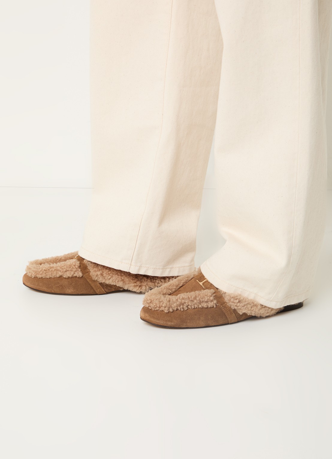 Toral Daphne loafer van suède met details van teddy - voorkant 3 lichtbruin
