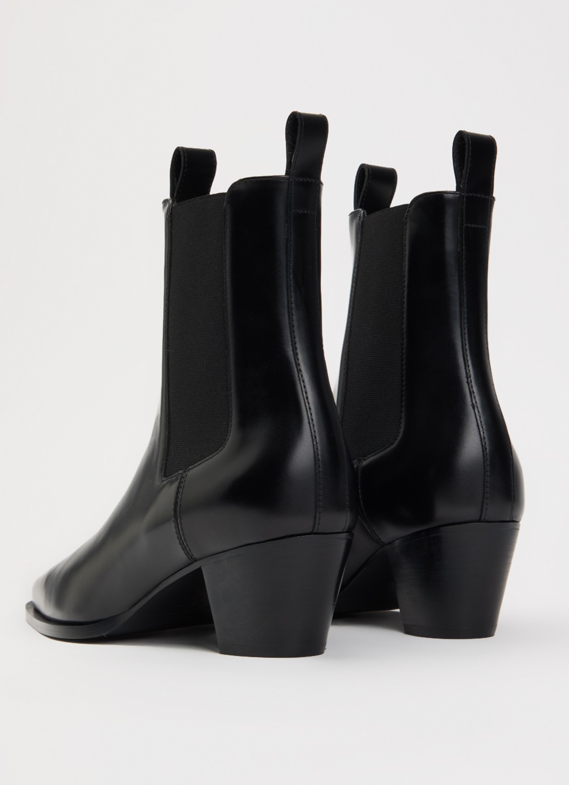 TOTEME Chelsea boot van kalfsleer - achterkant zwart