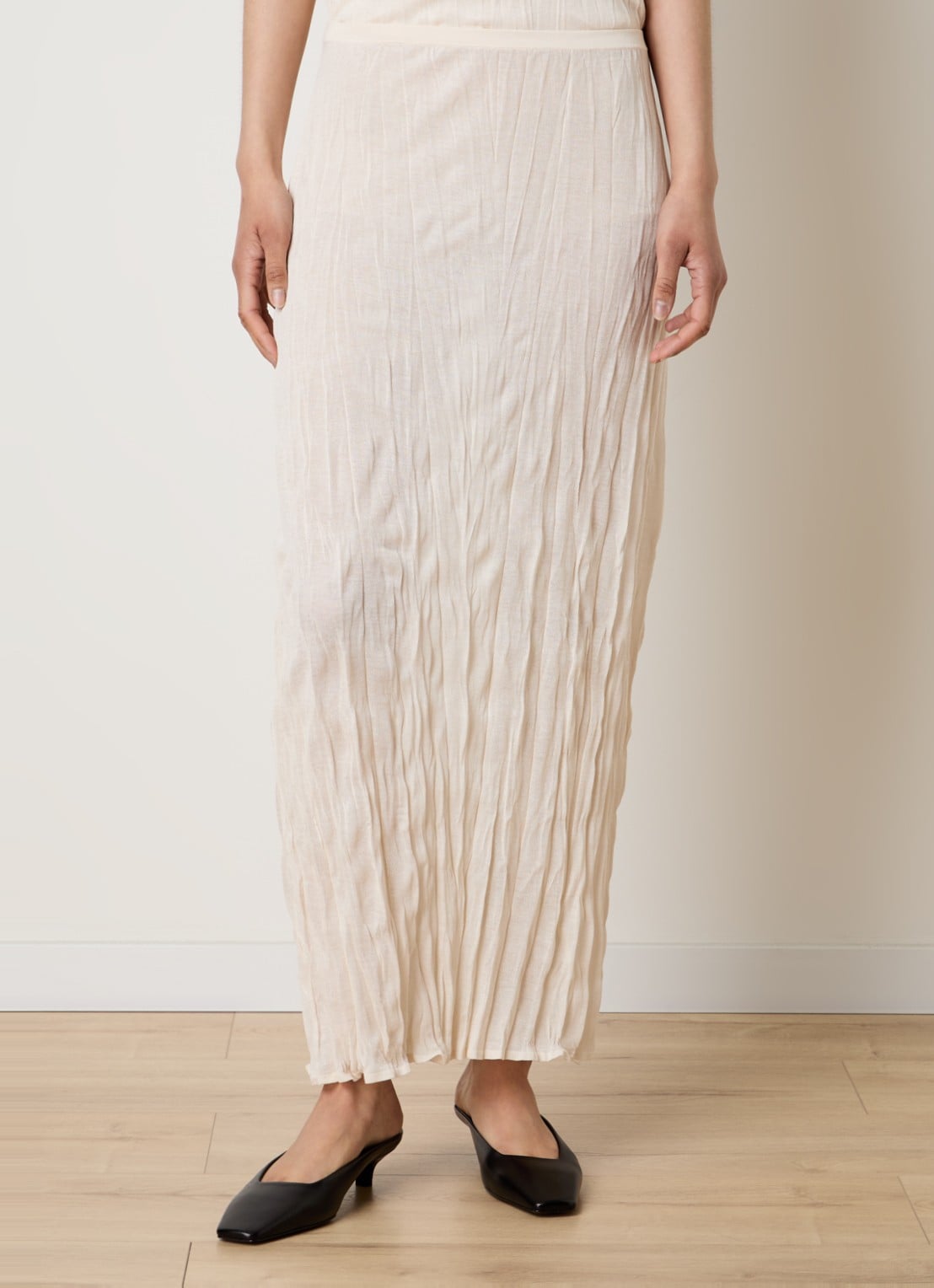 TOTEME High waist midi rok met plooien - detail 3 vanillegeel
