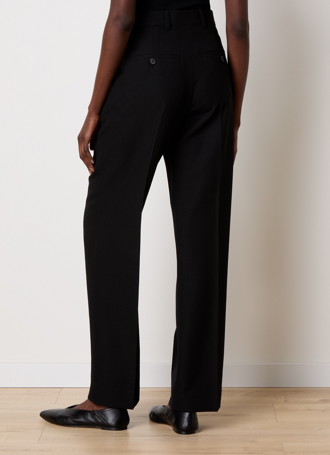TOTEME High waist straight fit pantalon in wolblend met persplooi - achterkant 5 zwart