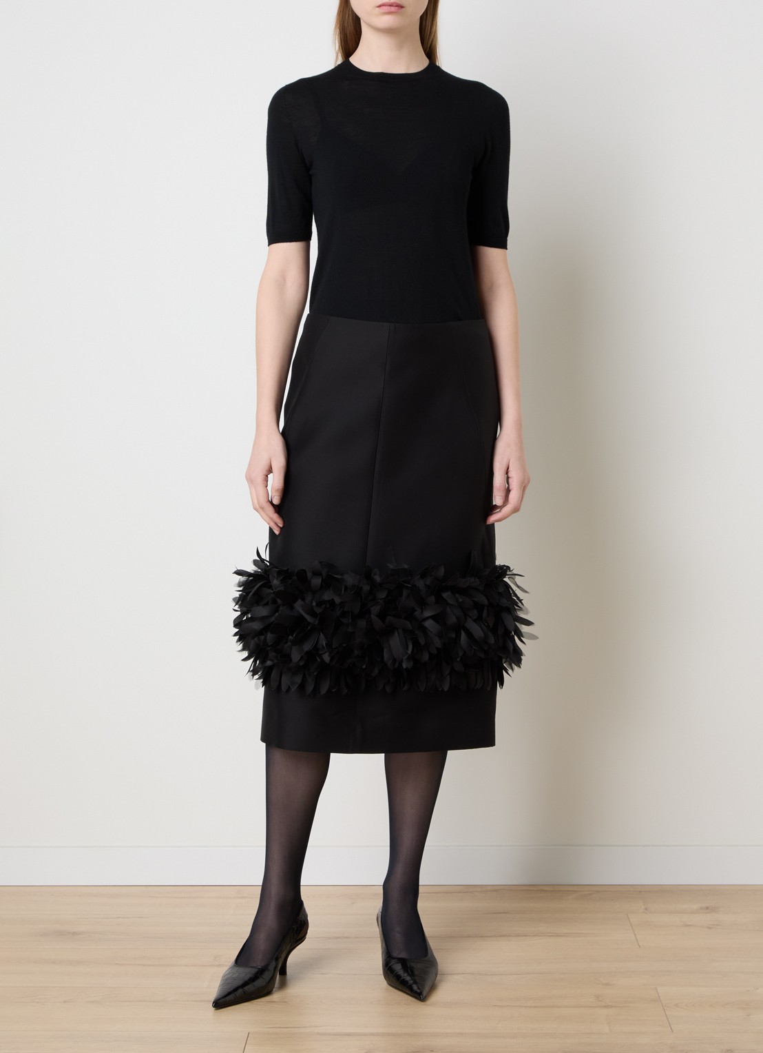 TOTEME Midi rok in zijdeblend met franjes - voorkant 5 zwart