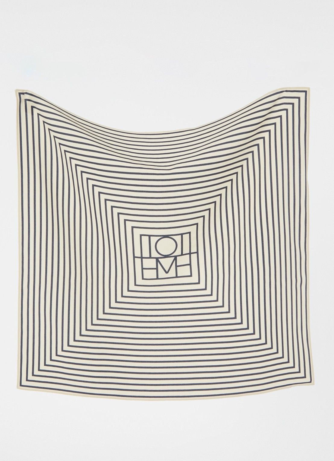 TOTEME Sjaal van zijde met streepprint 55 x 55 cm - voorkant 2 beige