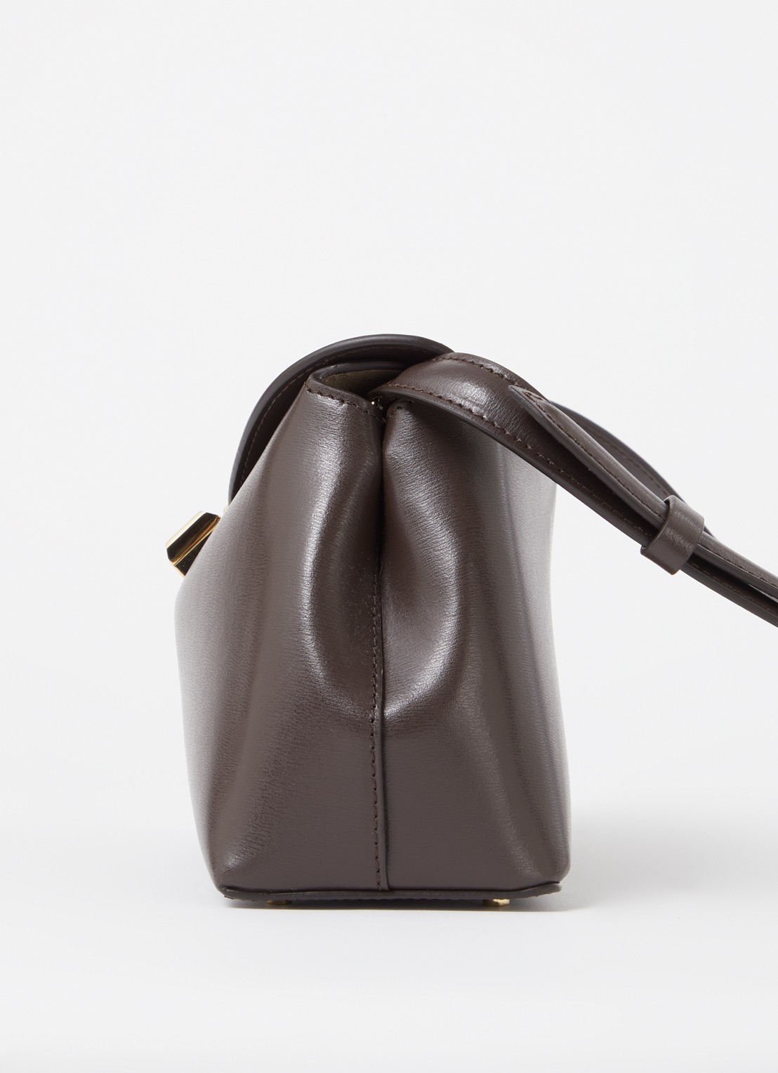 TOTEME T-Lock clutch van leer met afneembare schouderriem - detail 3 donkerbruin