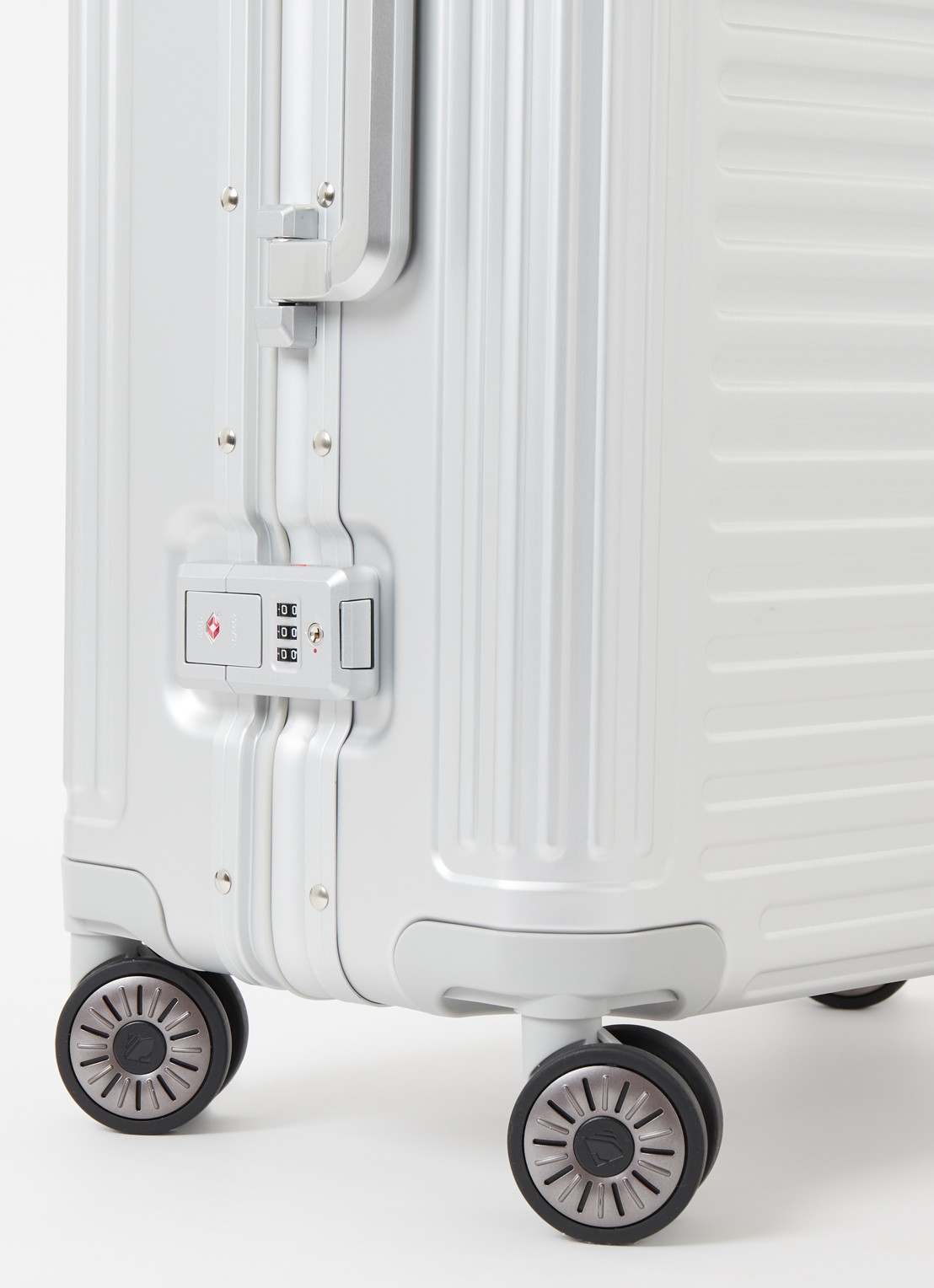 Travelite Next Spinner M 67 cm - detail zilver
