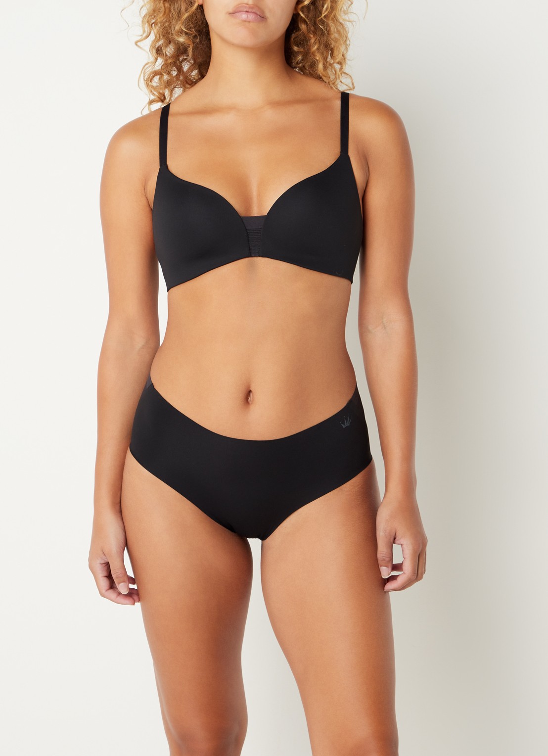 Triumph Flex Smart naadloze high waisted slip - voorkant 3 zwart