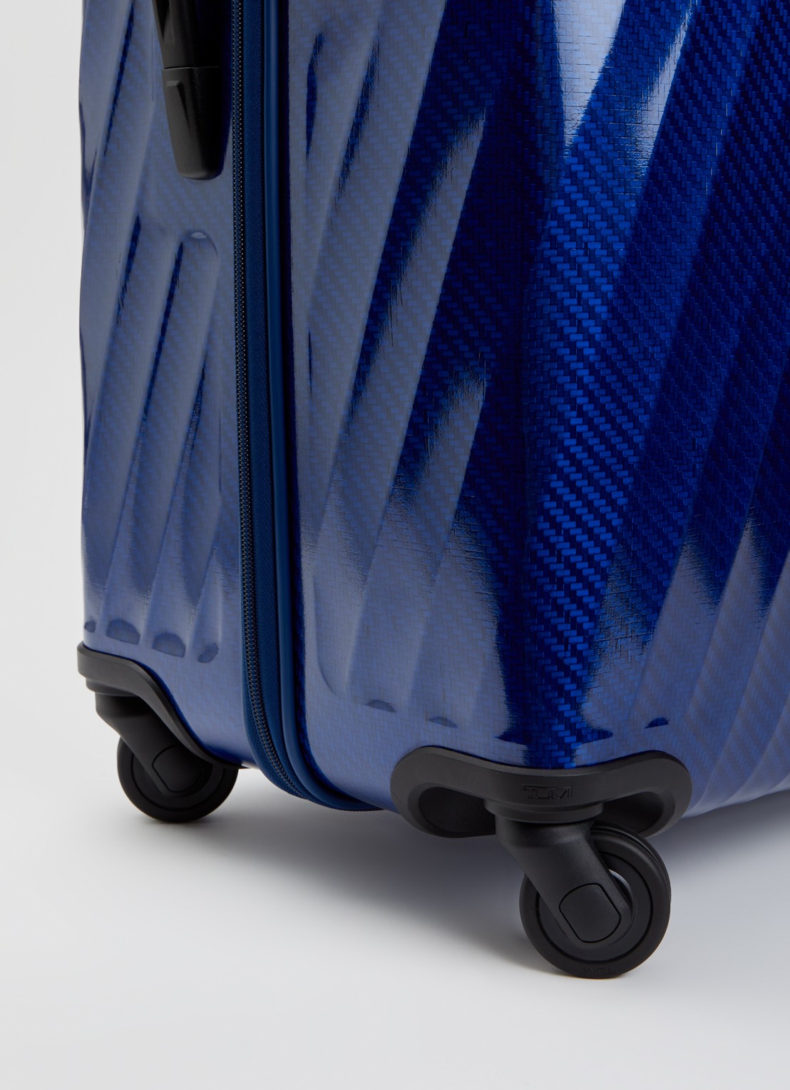 TUMI 19 Degree Extended Trip spinner 76 cm - detail 3 kobaltblauw