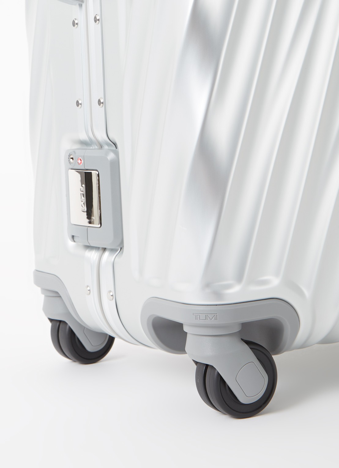 TUMI 19 Degree Extended Trip spinner 77,5 cm  - detail zilver