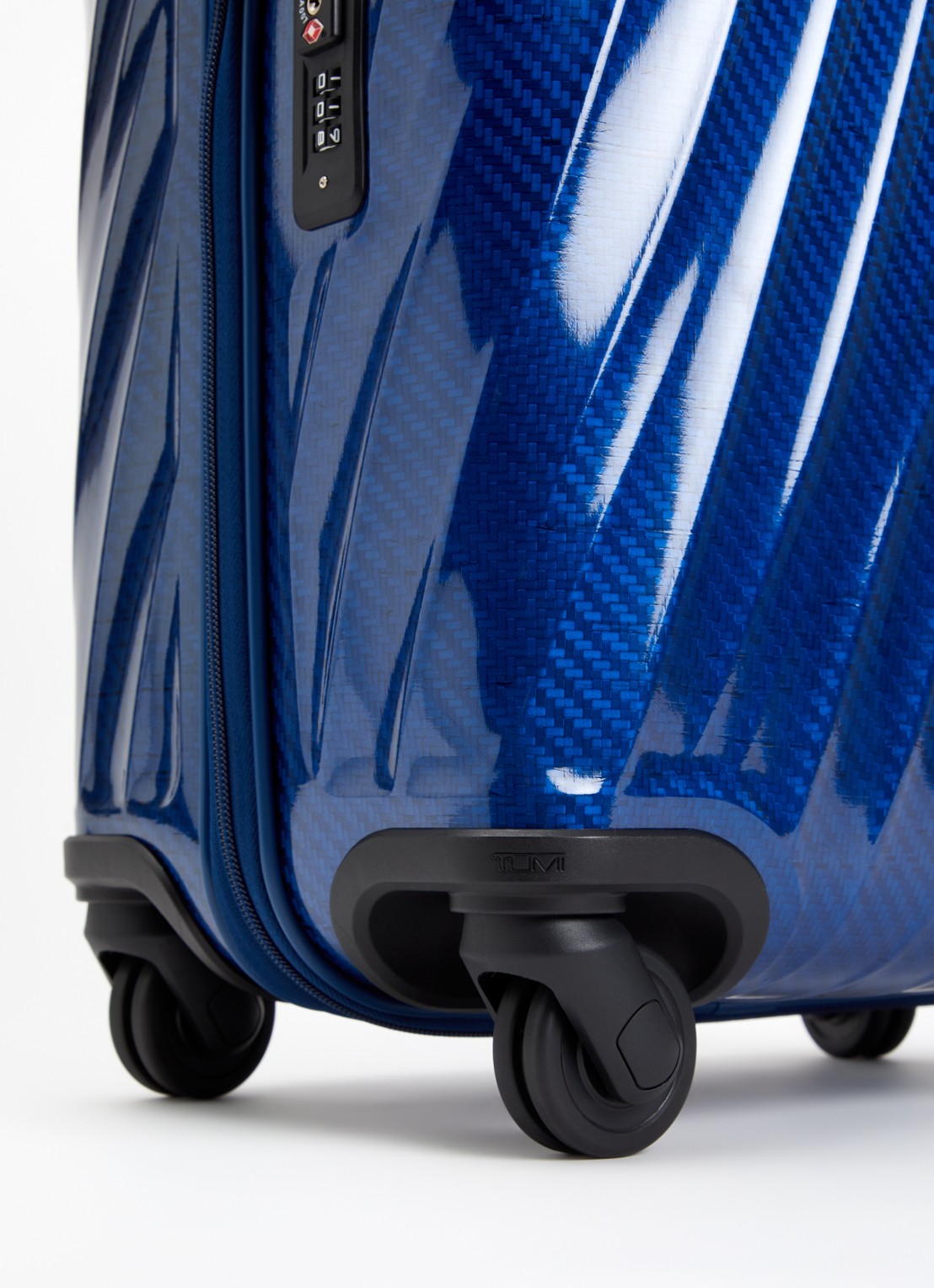 TUMI 19 Degree Lite International spinner 55 cm - detail 3 kobaltblauw