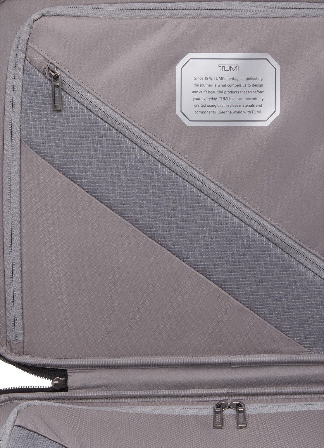 TUMI 19 Degree Lite International spinner 55 cm - achterkant 8 bordeauxrood