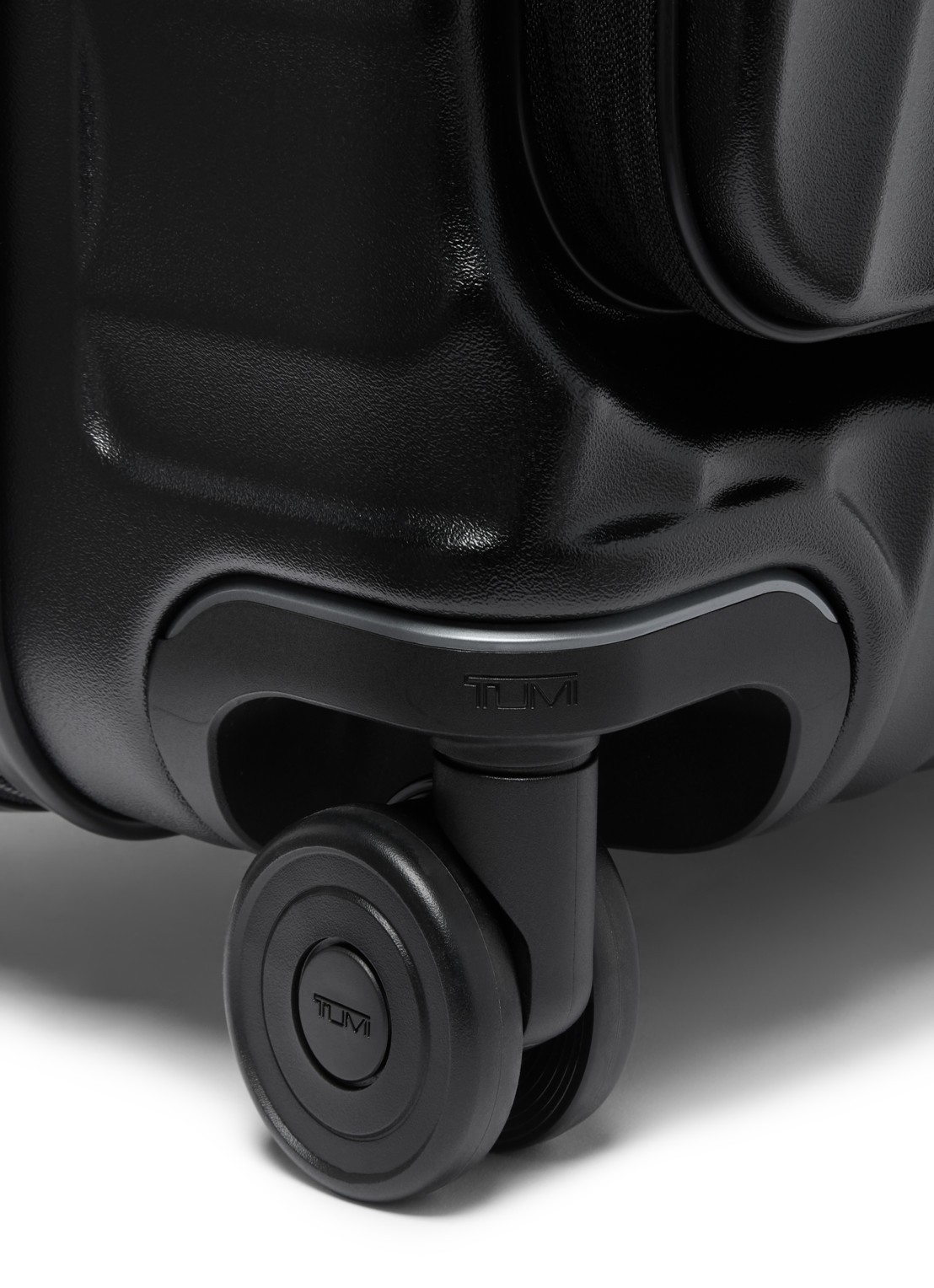 TUMI 19 Degree spinner 55 cm - detail 6 zwart