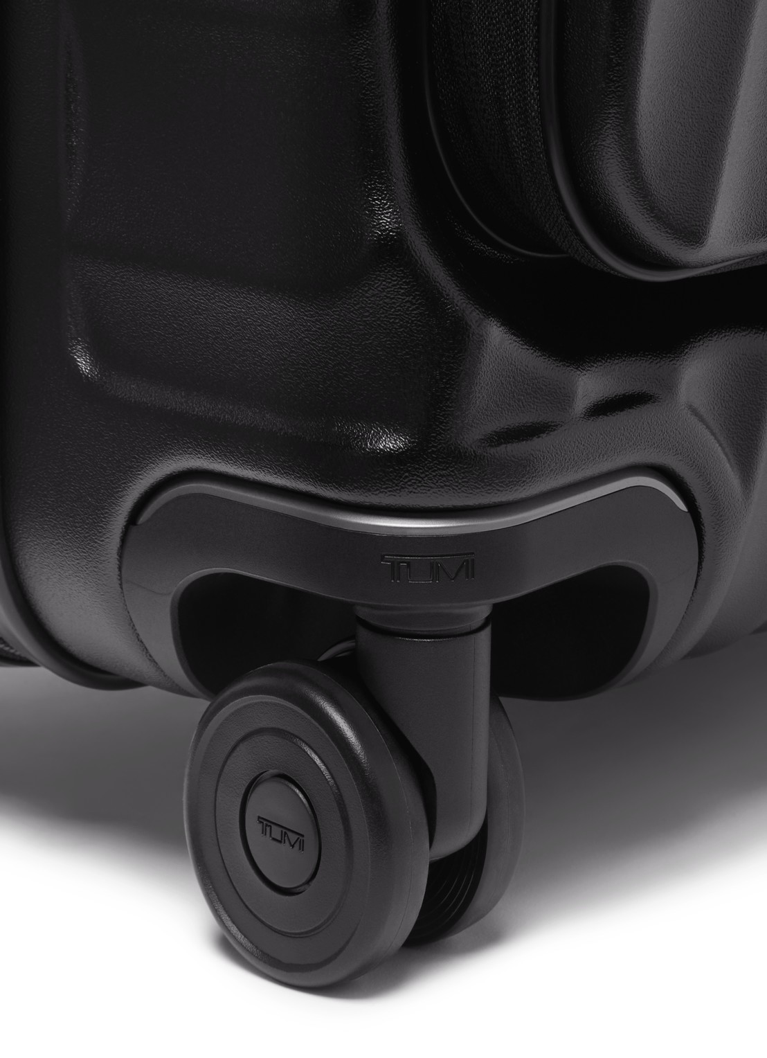 TUMI 19 Degree spinner 66 cm - detail 3 zwart
