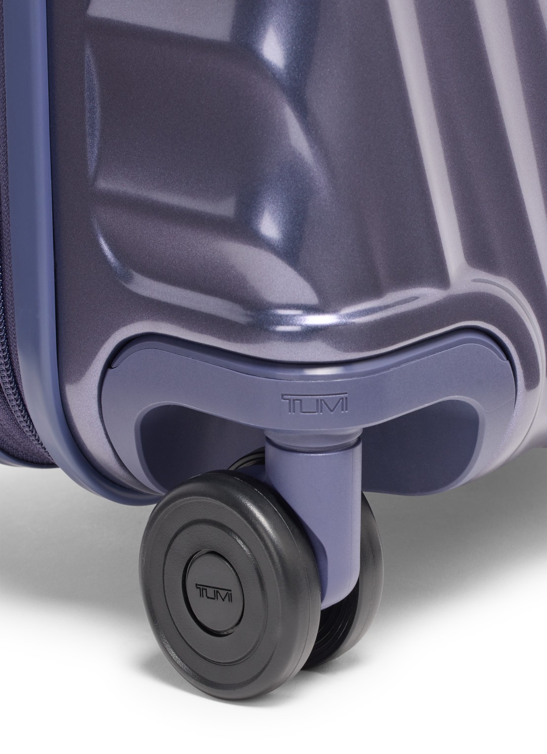 TUMI 19 Degree spinner 76 cm - detail 3 paars