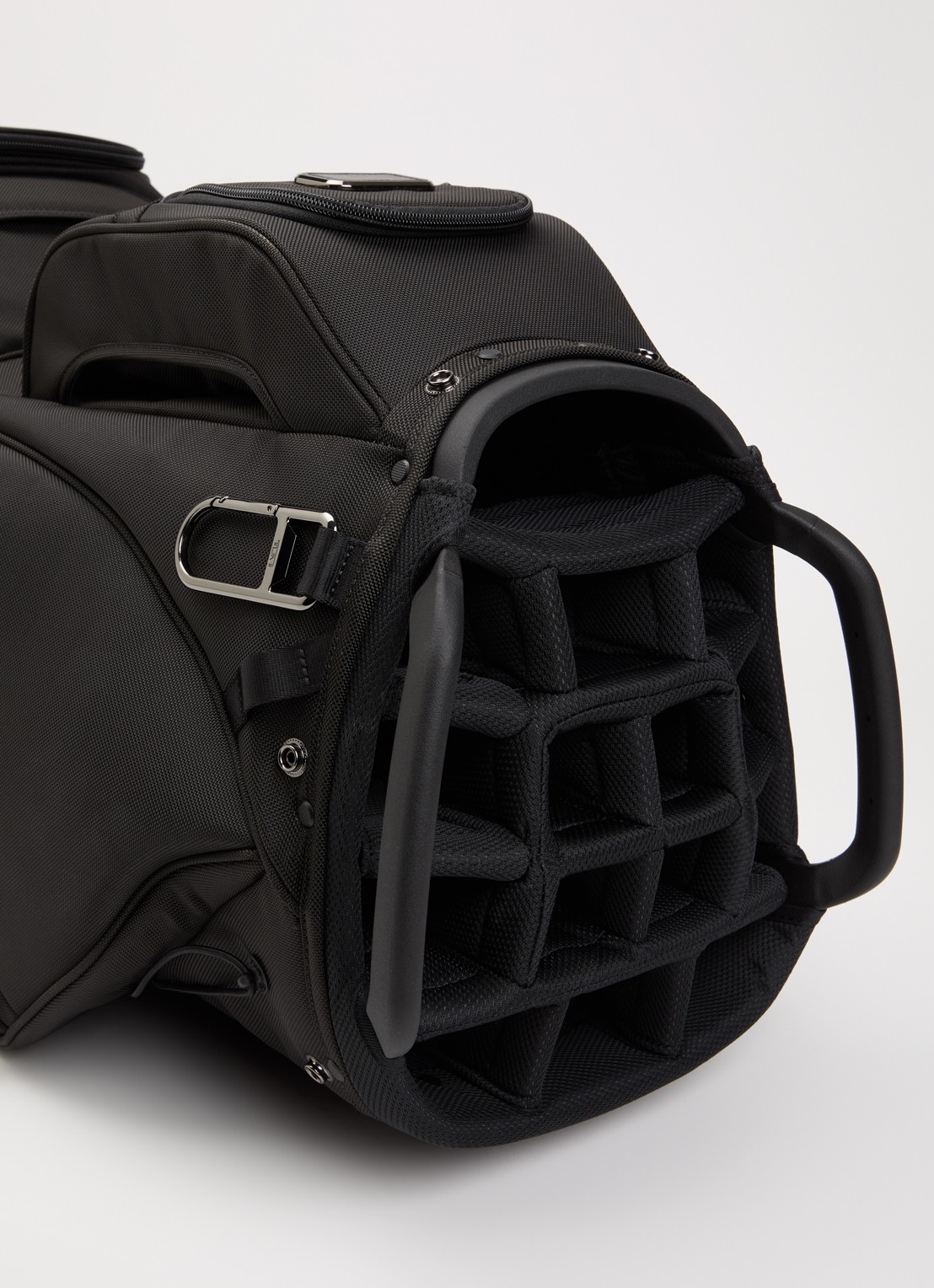TUMI Alpha 3 Golf Cart tas met USB-C poort 91 cm - detail 3 zwart