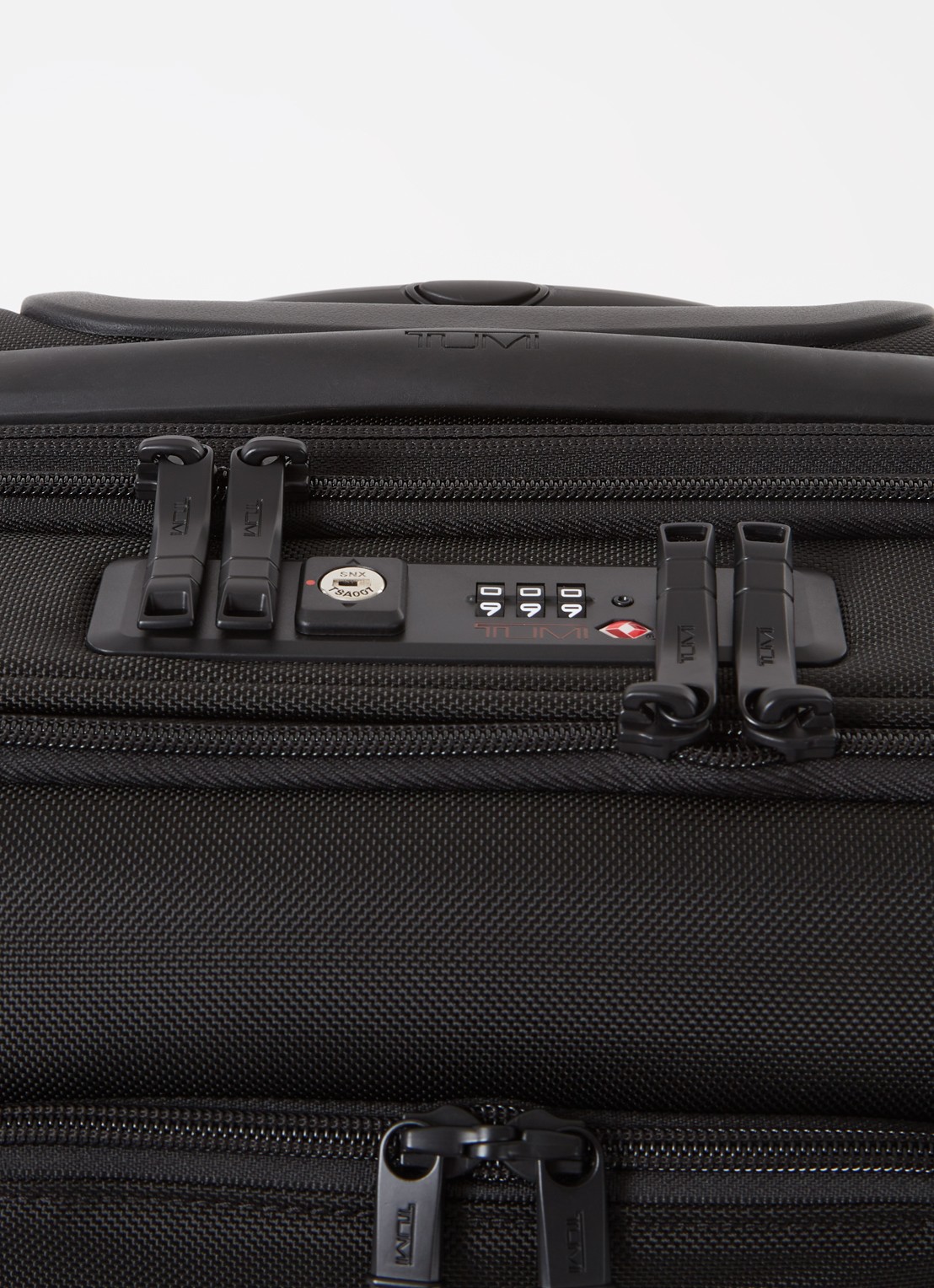 TUMI Alpha 3 International Office vergrootbare spinner 56 cm  - detail 4 zwart