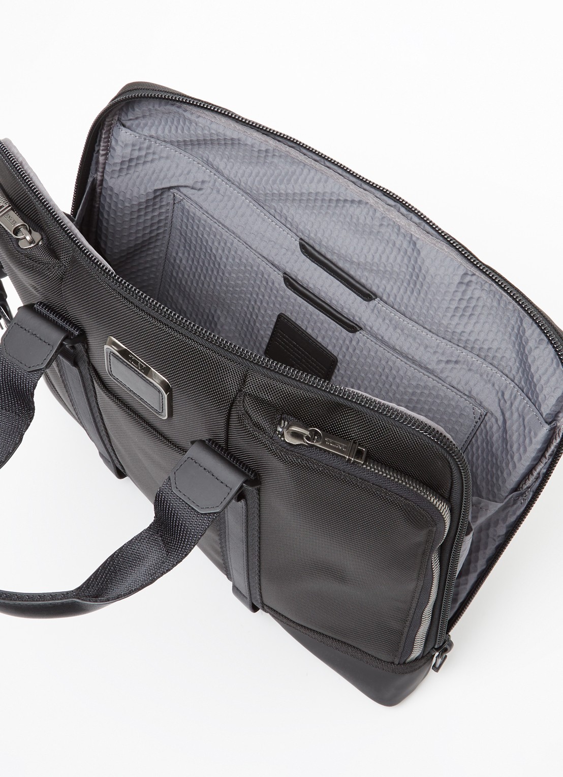 TUMI Alpha Bravo Academy businesstas met 15 inch laptopvak - detail zwart