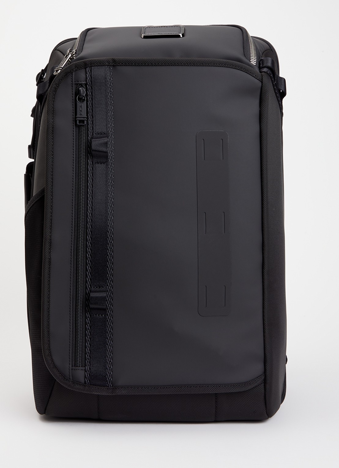 TUMI Alpha Bravo Detrick rugzak met 17 inch laptopvak - voorkant 2 zwart