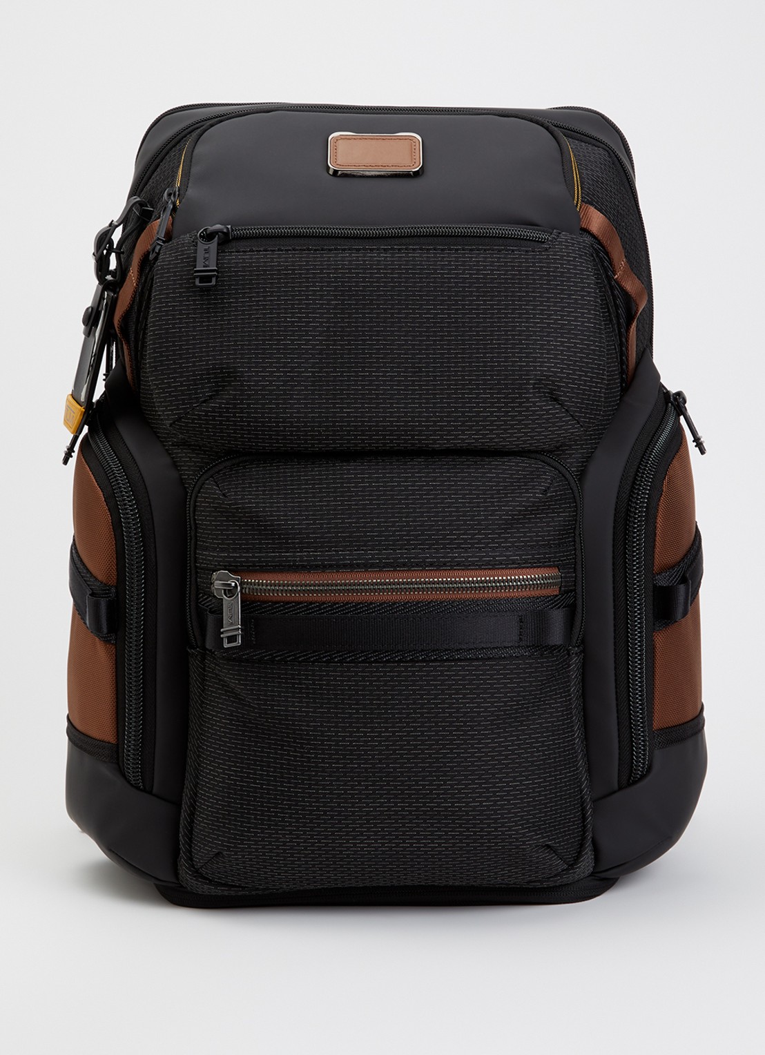 TUMI Alpha Bravo Nomadic rugzak met 15 inch laptopvak  - voorkant 3 zwart